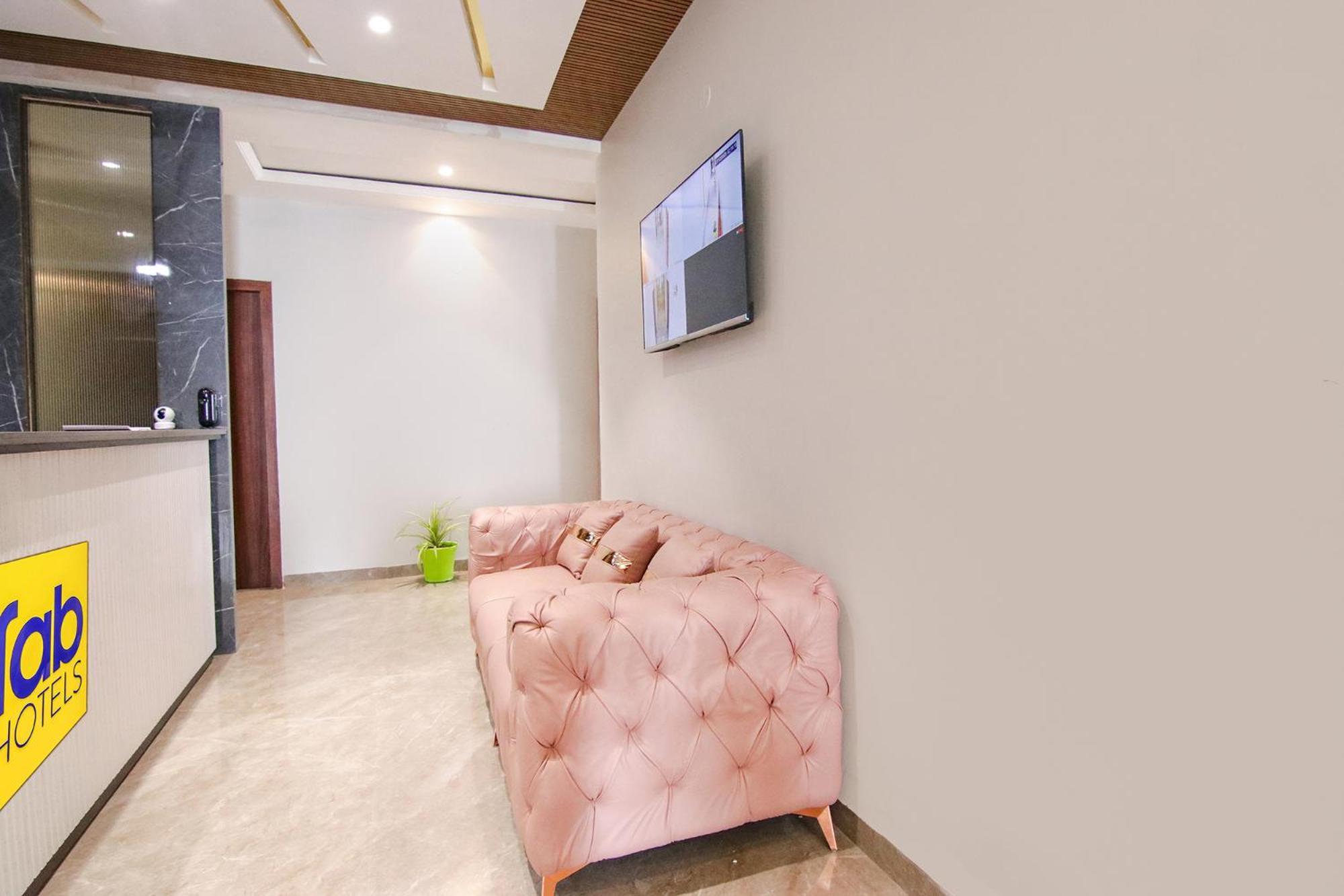Fabhotel Prime Royal Court Ludhiana Extérieur photo