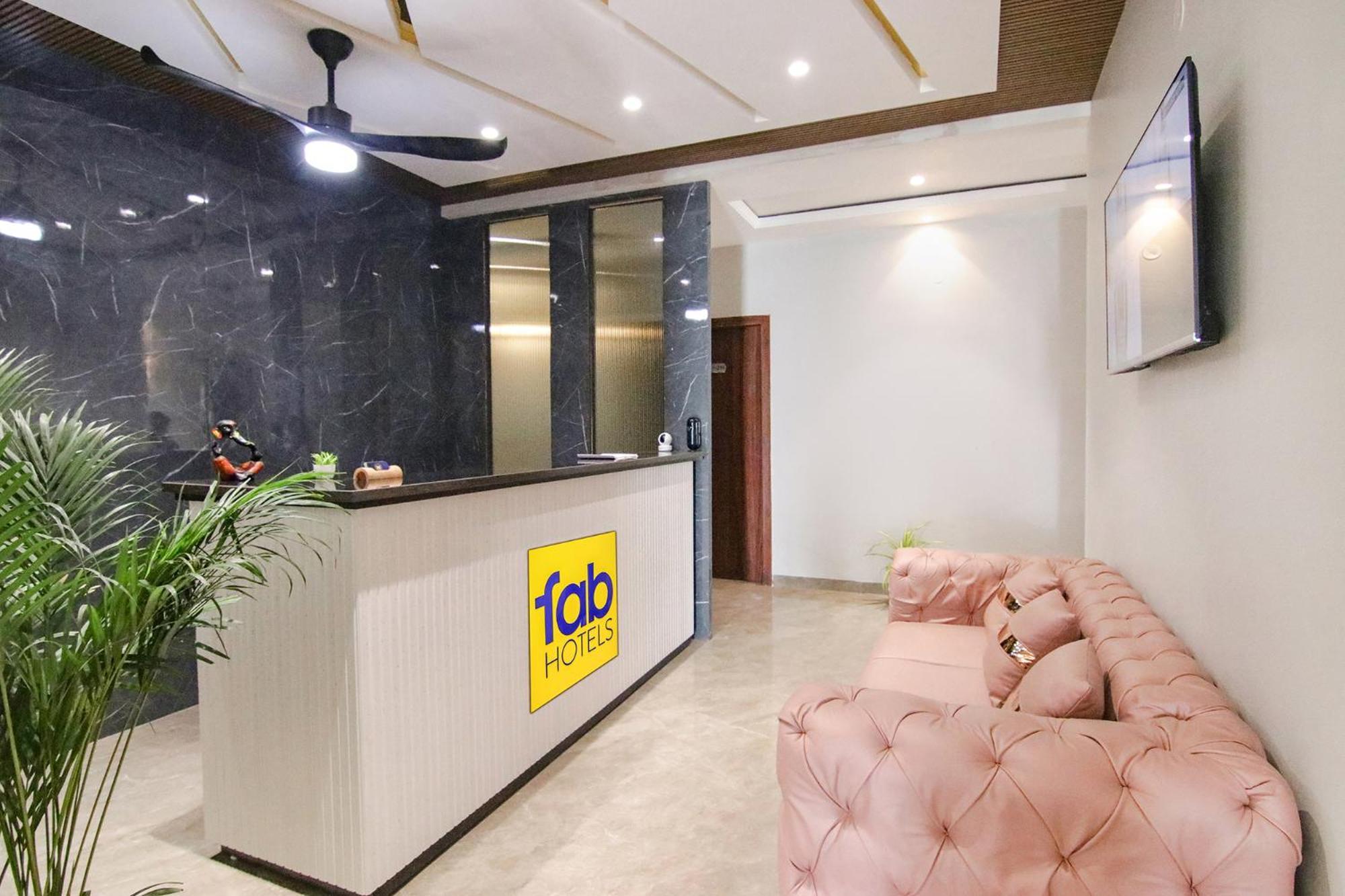 Fabhotel Prime Royal Court Ludhiana Extérieur photo